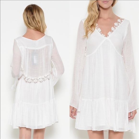 🆕 Romantic Bell Shaped Sleeve White  V Neck Dress - Picture 2 of 4